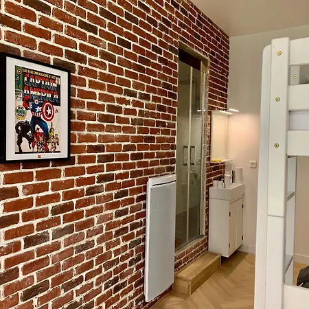 Charming Loft Style Appartment In Center Of Marais-2
